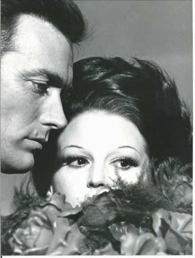 Silvana Mangano e Clint Eastwood in “le Streghe” Diretto da Vittorio De Sica