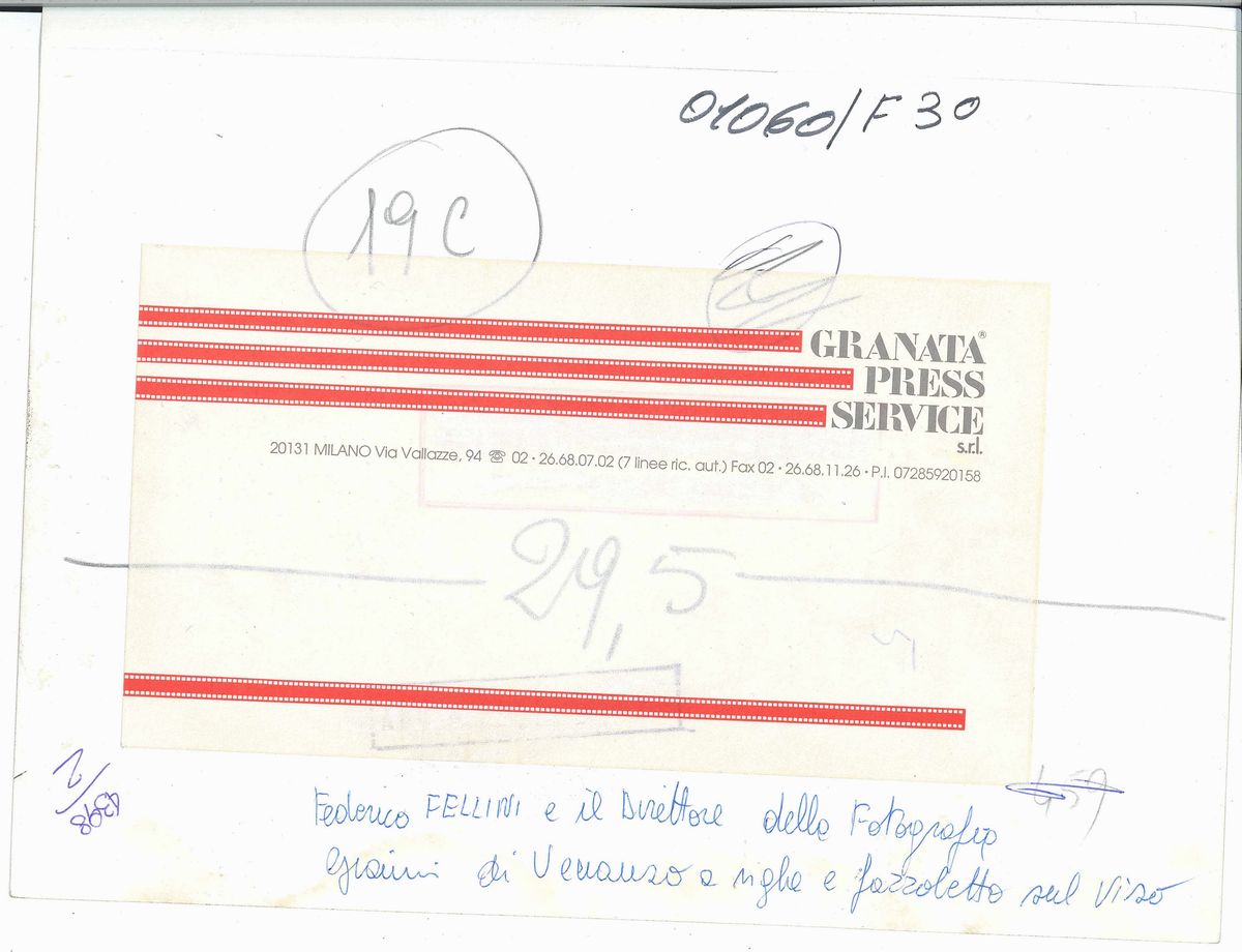 Federico Fellini con il Direttore della Fotografia Gianni di Venanzo