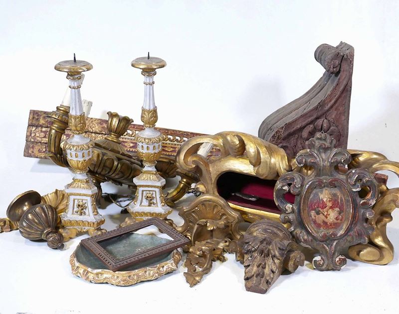 Lotto di fregi e oggetti in legno dorato  - Auction Antiques V - Cambi Casa d'Aste