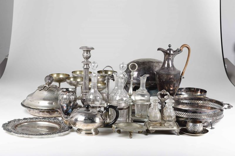Lotto misto di oggetti in metallo argentato  - Auction Antiques V - Cambi Casa d'Aste