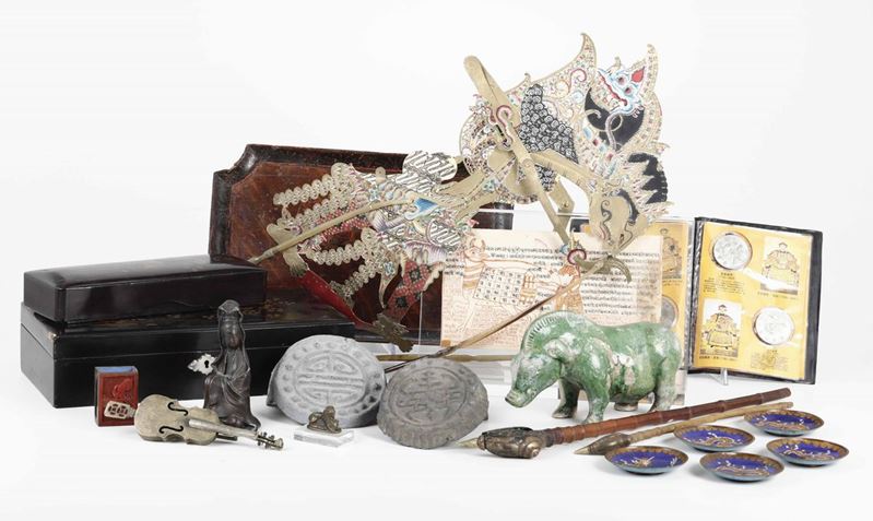 Lotto di oggetti orientali  - Auction Antiques V - Cambi Casa d'Aste