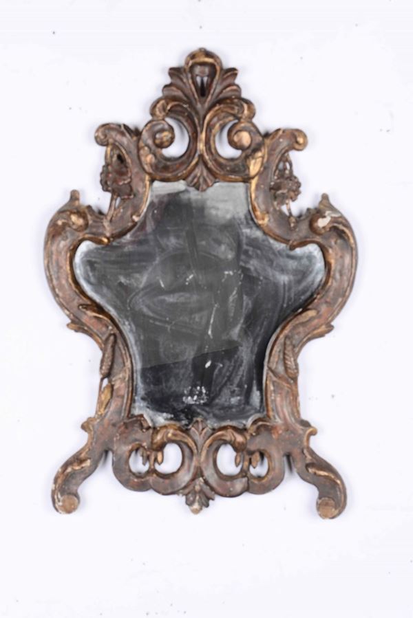 Cornice da cartagloria in legno intagliato con specchio