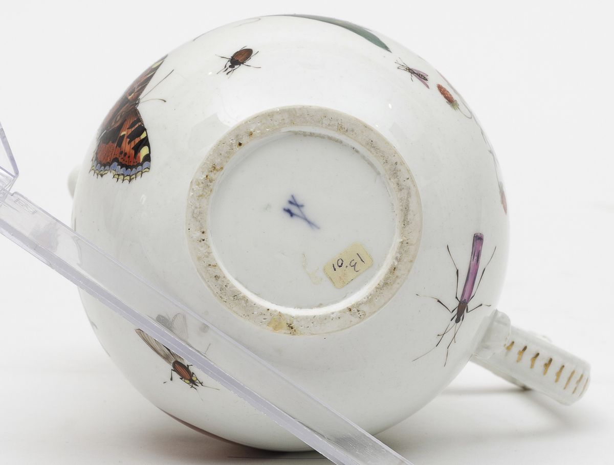 Una Caffettiera e un Coperchio Meissen, 1745 Circa