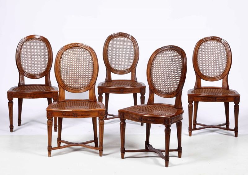Cinque sedie in noce in stile Luigi XVI, XIX secolo  - Auction Fine Art September | Timed Auction - Cambi Casa d'Aste