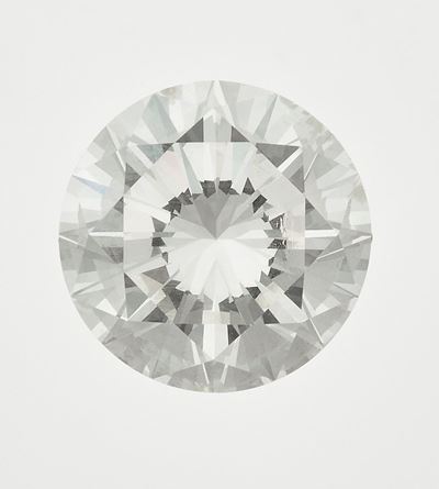 Solitaire Taglio Brillante di Ct 6.29, Colore M, Caratteristiche Interne Si2, Fluorescenza Uv Nul...