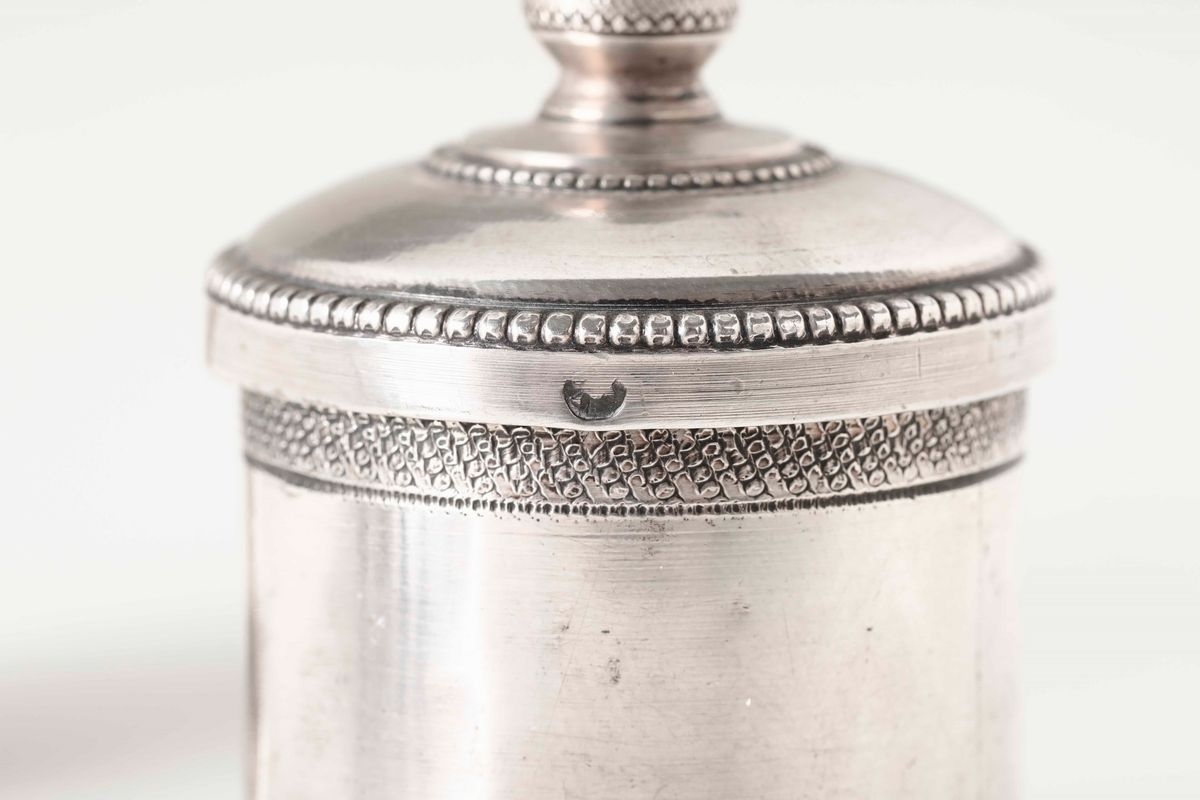 Calamaio in Argento Fuso, Sbalzato e Cesellato. Vienna 1818, Marchio Dell'argentiere Lw e Altri M...