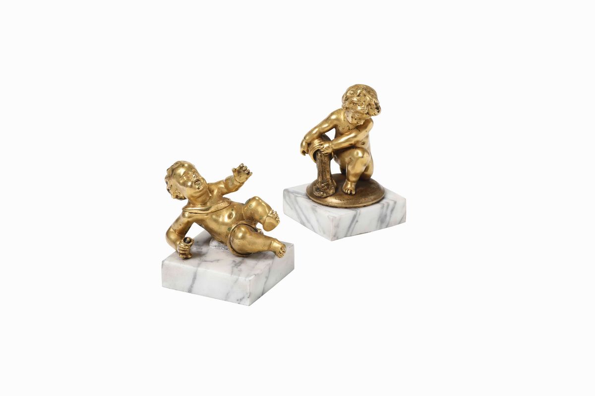 Putti che Giocano. Bronzo Dorato e Marmo. Francia (?) XIX Secolo