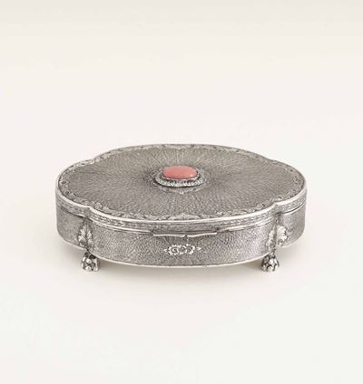Scrigno Porta Gioie in Argento Fuso e Cesellato, Argenteria Artistica Italiana, Marchio con Fasci...
