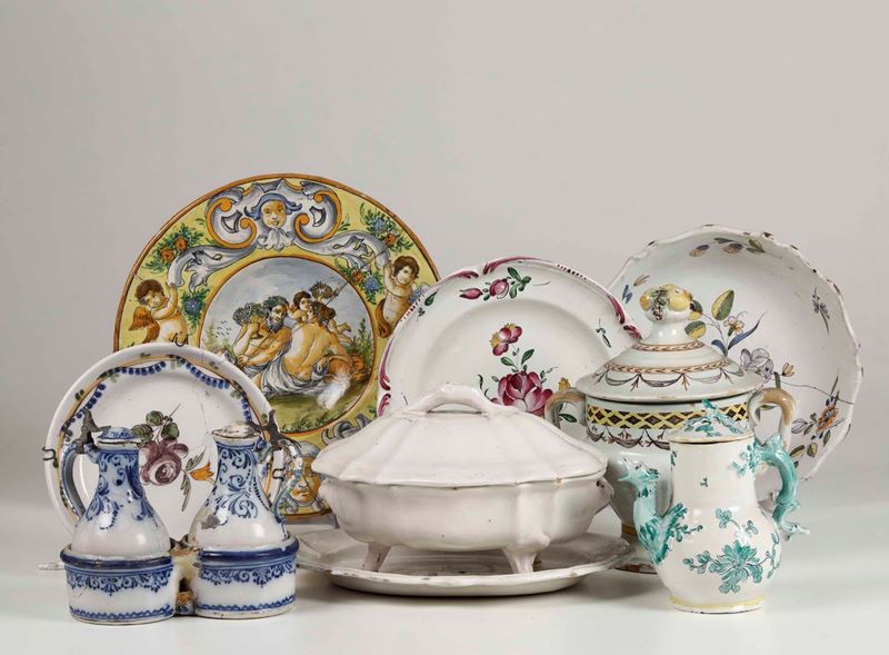 Diverse maioliche  Italia e Francia, XVIII - XX secolo.  - Asta Asta a Tempo | Ceramiche - Cambi Casa d'Aste