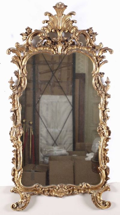 Specchiera in Legno Intagliato e Dorato in Stile