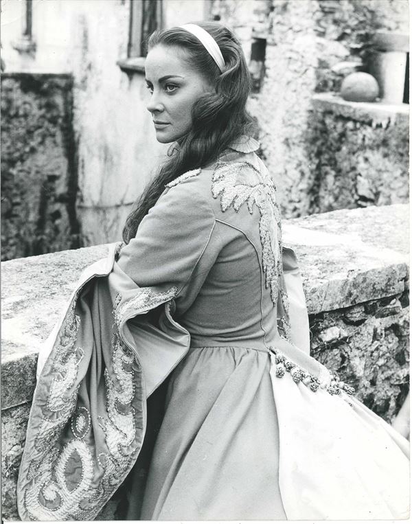 Alida Valli, protagonista del film “Senso”, diretto da Luchino Visconti