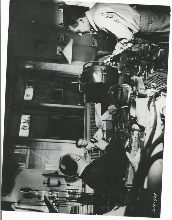 “Rear Window” film prodotto da Alfred Hitchcock, con James Stewart, Grac Kelly, Wendell Corey e Thelma Ritter