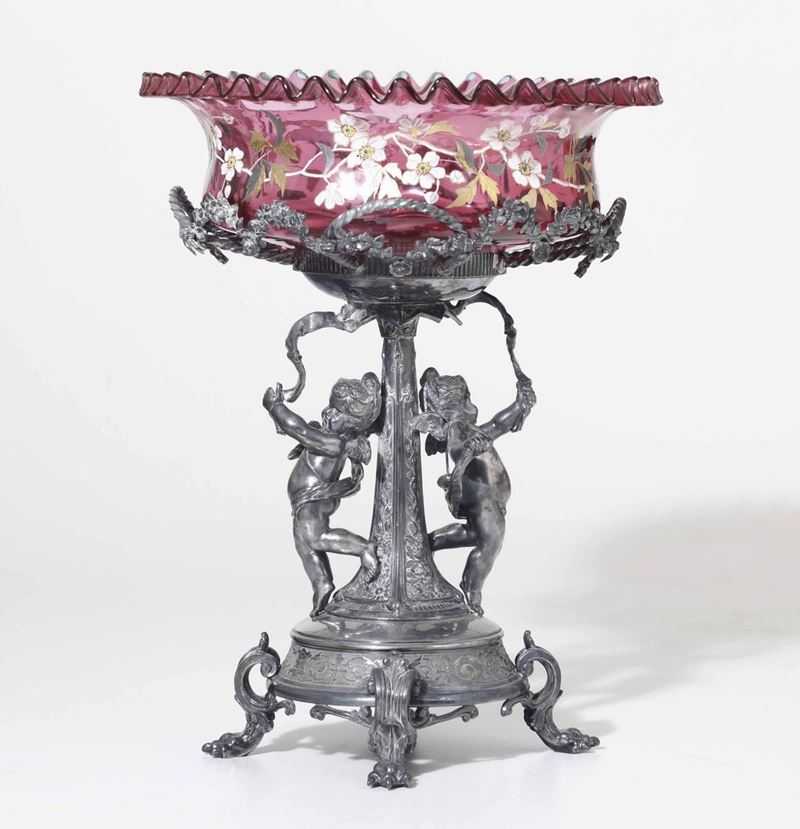 Centrotavola in metallo e vetro colorato, XX secolo  - Auction Silvers and Object de Vertu - Cambi Casa d'Aste