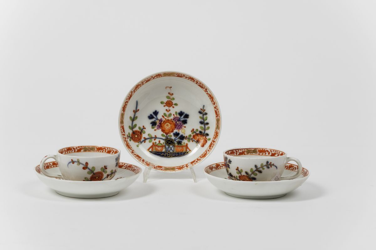 Due Tazze con Tre Piattini Meissen, 1763-1774