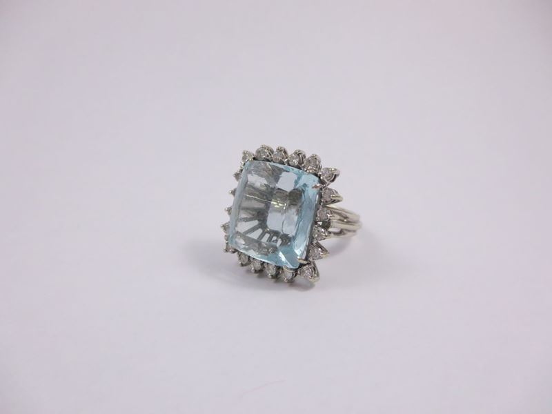 Anello con acquamarina e diamanti  - Auction Jewels - Time Auction - Cambi Casa d'Aste