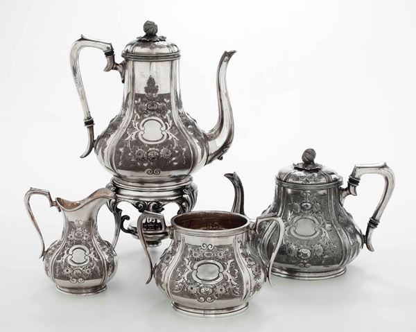 Servizio da tè in metallo argentato. Inghilterra XIX-XX secolo