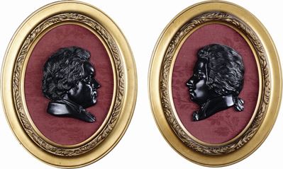 Coppia di Bassorilievi Raffiguranti Mozart e Beethoven. XX Secolo