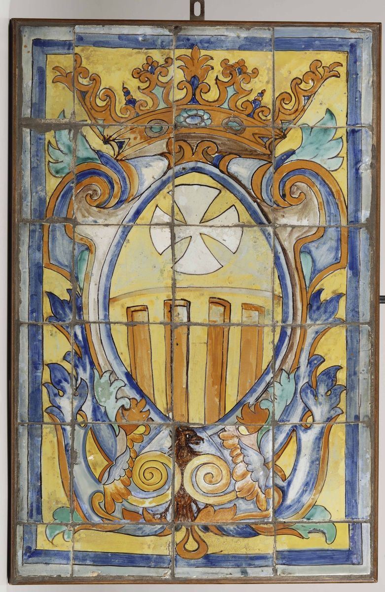 Targa stemmata Italia meridionale (o Spagna, Aragona), XVII secolo  - Asta Asta a Tempo | Ceramiche - Cambi Casa d'Aste