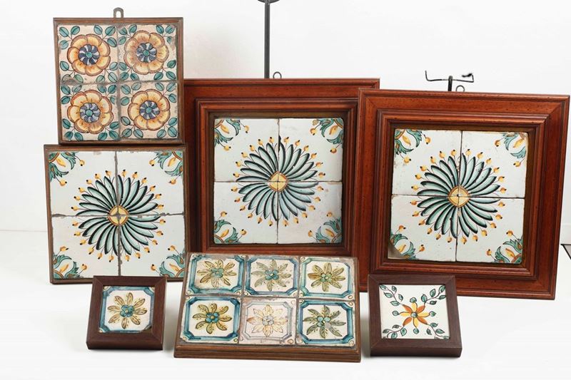 Diverse mattonelle Italia meridionale, XVII e XVIII secolo  - Auction Timed Auction | Ceramics - Cambi Casa d'Aste