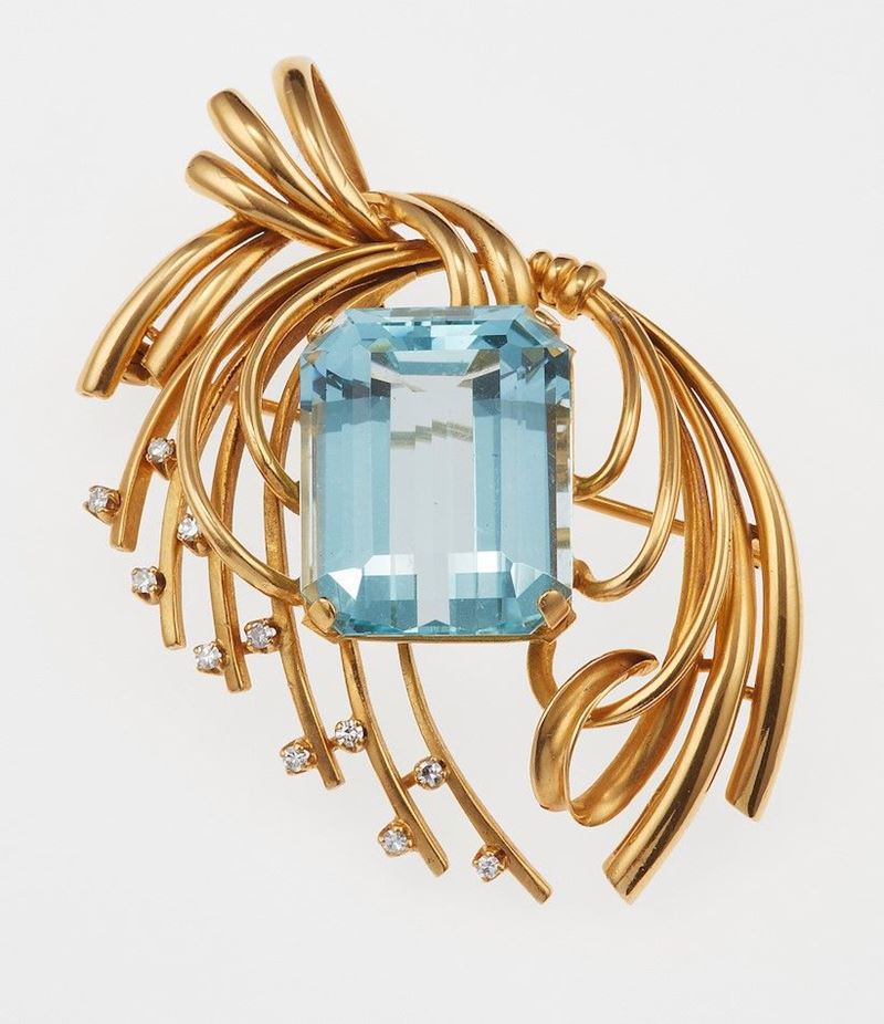 Aquamarine and gold brooch. Signed Parodi  - Auction Fine and Coral Jewels - Cambi Casa d'Aste