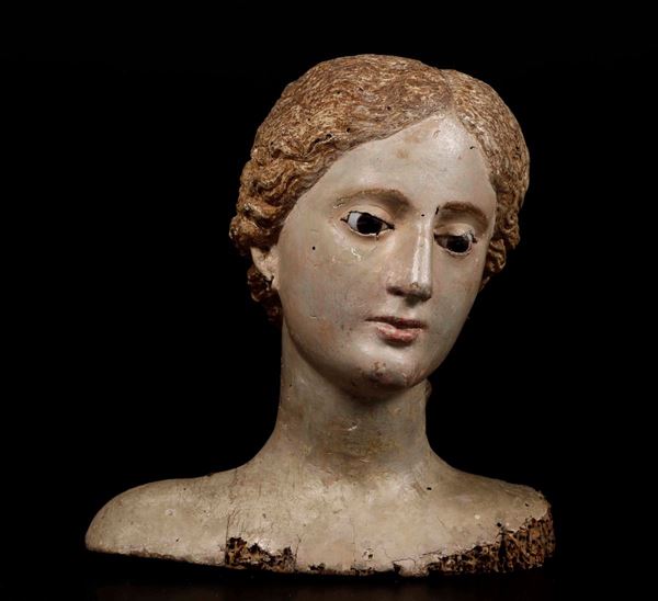 Busto femminile. Legno policromo e vetro. Arte dell’Italia centrale, XVII secolo