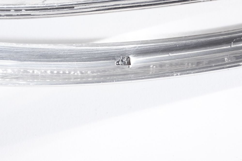Cestino Ovale in Argento Fuso, Sbalzato e Inciso. Inghilterra XIX Secolo