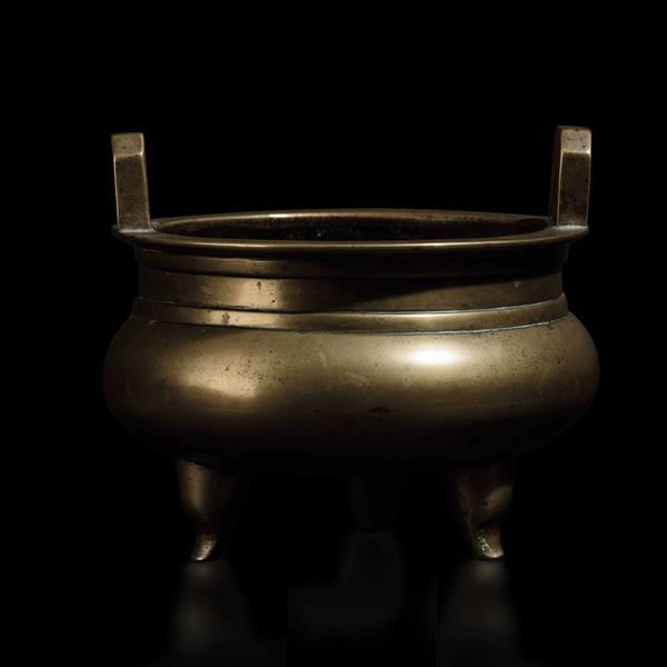 Incensiere tripode in bronzo con manici, Cina, Dinastia Qing, XVIII secolo