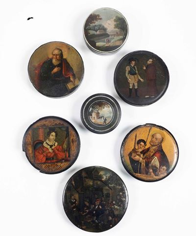 Sette Scatole in Papier Mache, Varie Manifatture, XIX XX Secolo