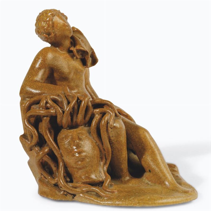 Giovanni Battista De Salvo (1903 - 1964) Perseo con testa di Medusa, 1930 ca  - Asta Ceramiche Italiane e Arti Decorative del '900 - I - Cambi Casa d'Aste