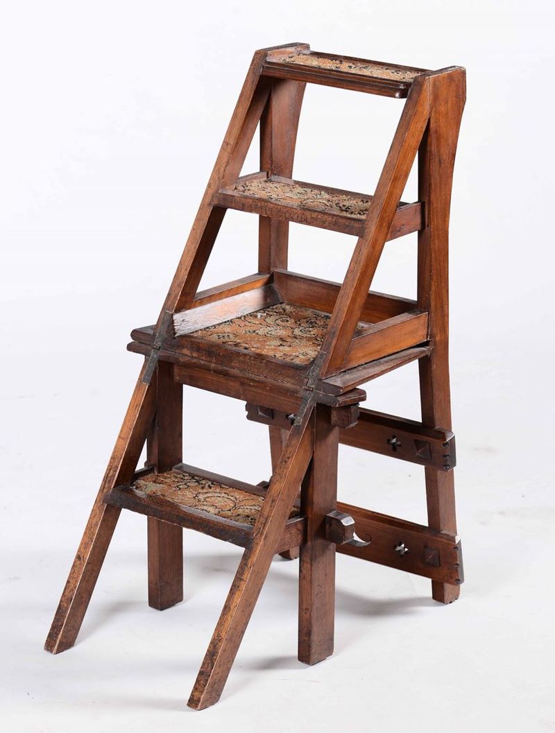 Sedia trasformabile in scaletta, XIX-XX secolo - Asta Antiquariato  Settembre