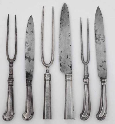 Gruppo di Tre Coppie di Posate Composte da Forchettone e Coltello da Arrosto in Argento, di Cui D...