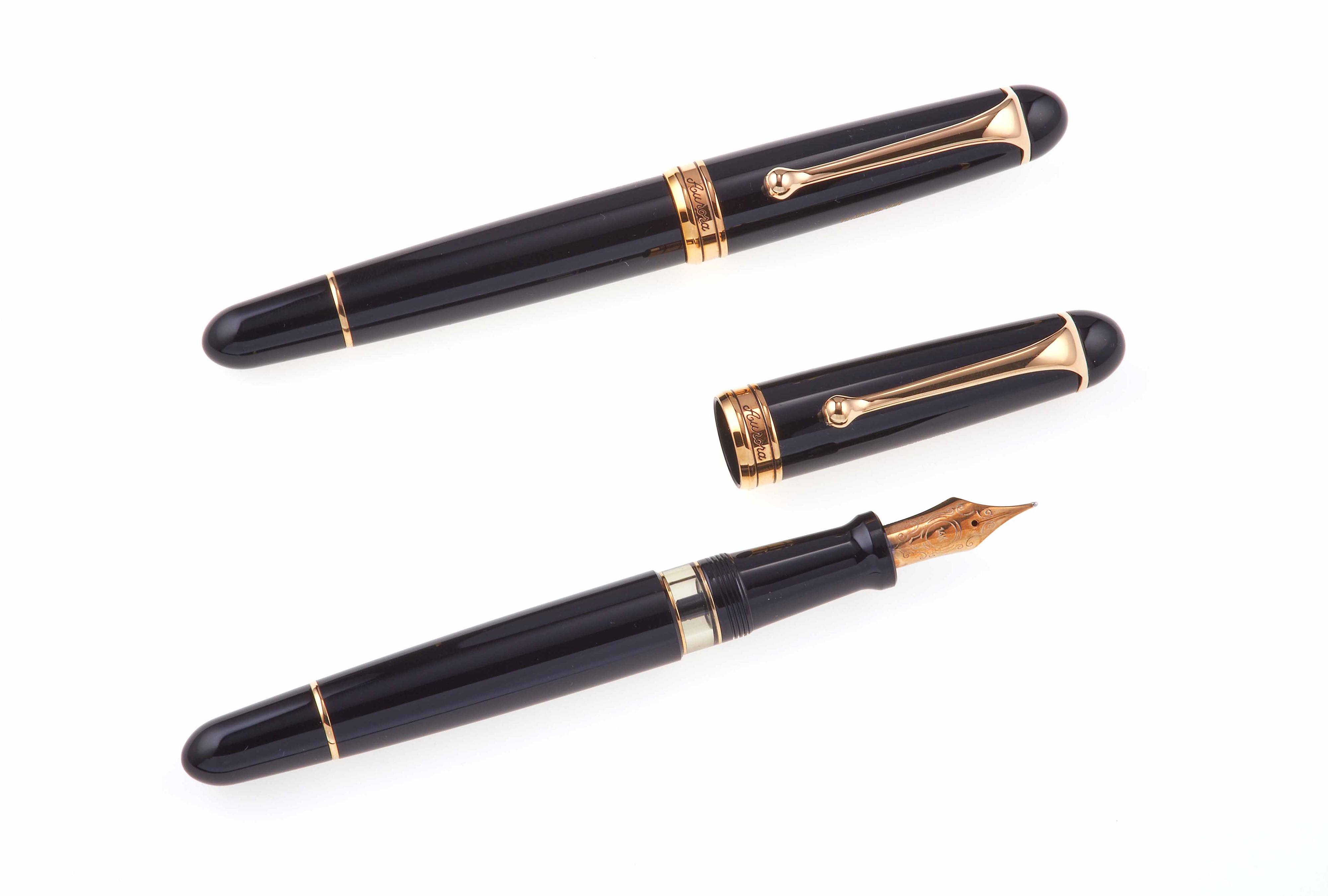 Aurora. Linea “88”, due penne stilografiche - Asta Luxury Vintage e Penne  da Collezione - Cambi Casa d