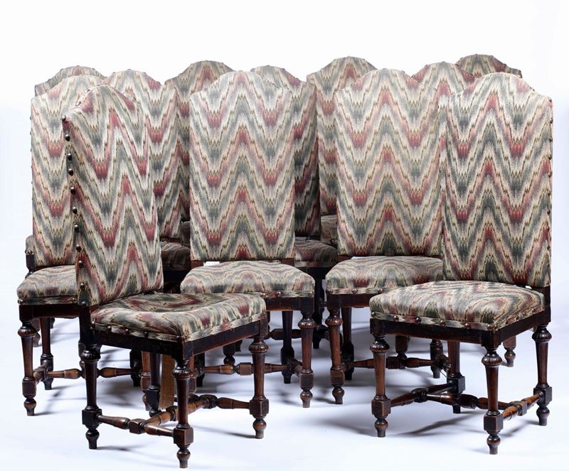 Dodici sedie tappezzate, XX secolo  - Asta Antiquariato Settembre | Asta a Tempo - Cambi Casa d'Aste