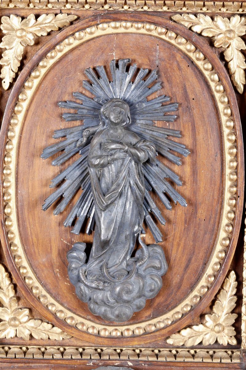 Acquasantiera in Argento Sbalzato e Cesellato. Genova Probabile XIX Secolo