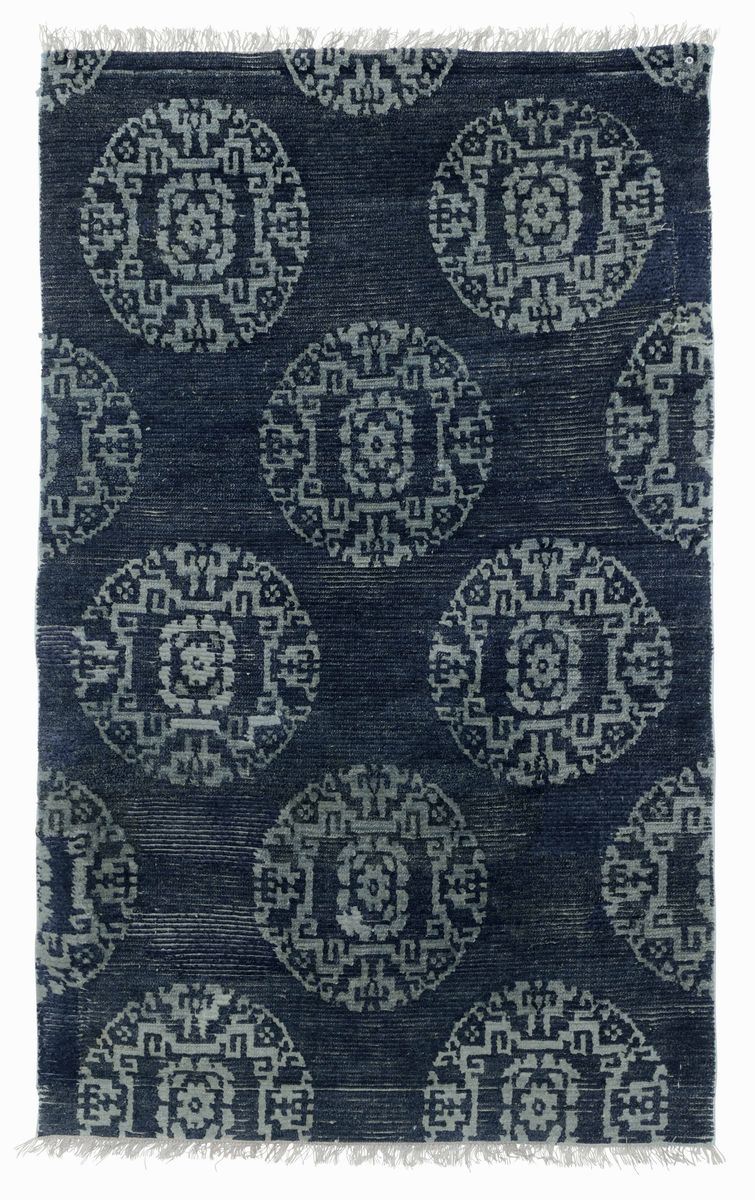 Tappeto Tibet, fine XIX secolo  - Auction Fine Carpets and Rugs - Cambi Casa d'Aste