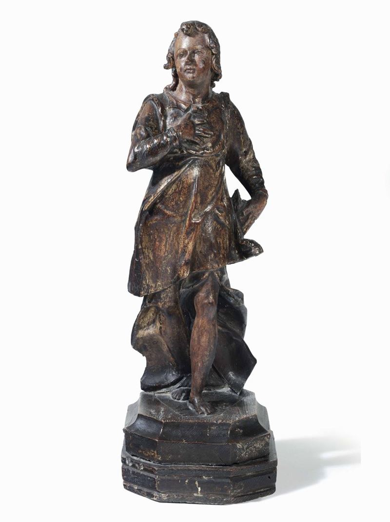Angelo in legno intagliato e parzialmente dipinto. Italia centrale XVII secolo  - Asta Dimore Italiane - Cambi Casa d'Aste