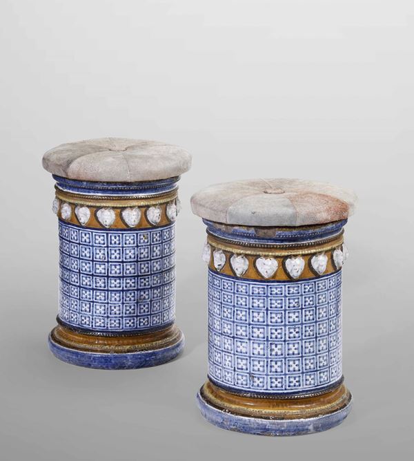 Coppia di panchetti cilindrici Italia meridionale, XX secolo