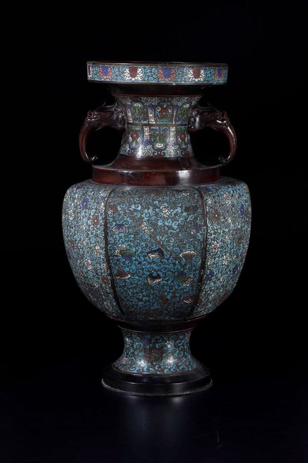 A cloisonné vase, Japan, late 1800s, Meiji Period