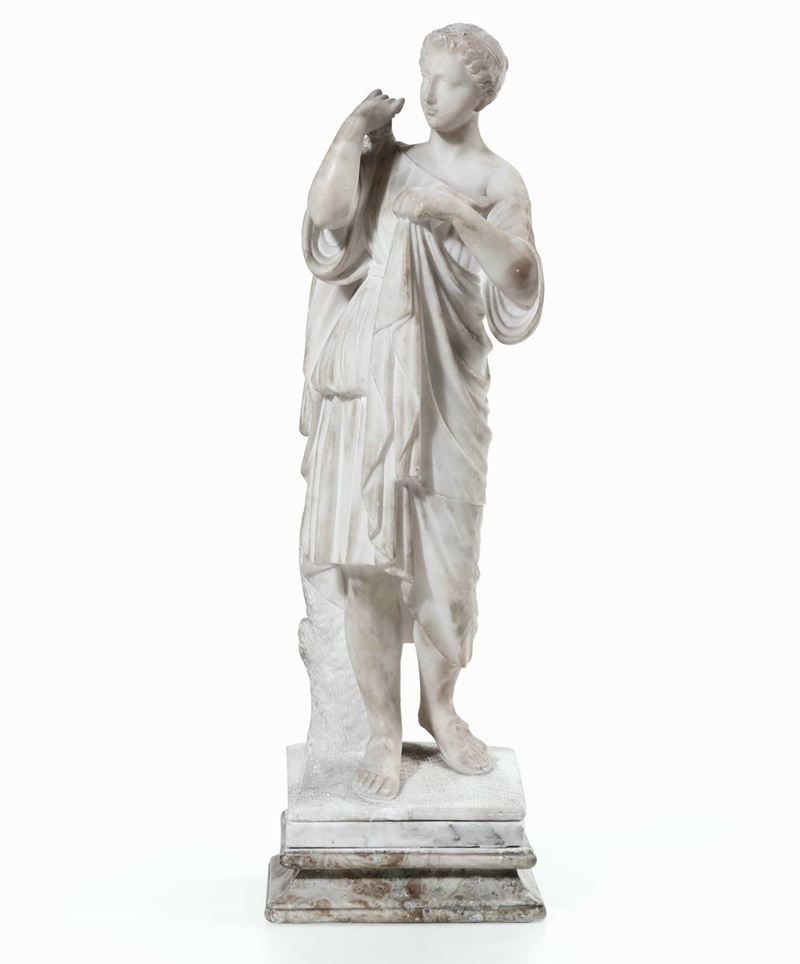 Vestale. Scultura in marmo bianco. XIX secolo  - Asta La villa di campagna di Leonardo Botta - II - Cambi Casa d'Aste