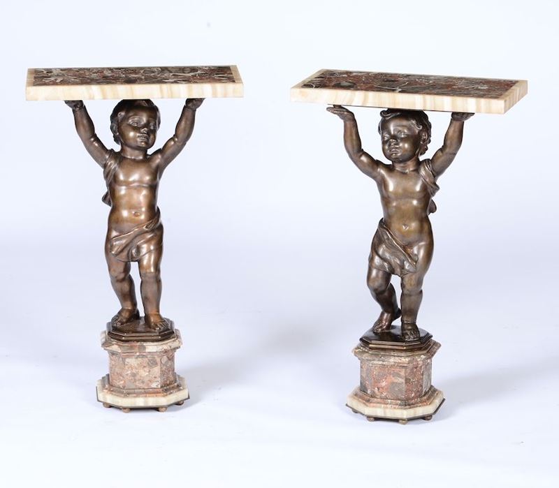 Coppia di consolle con putti in bronzo e base e piano in marmo  - Auction Furnishings from Italian Villas | Cambi Time - Cambi Casa d'Aste