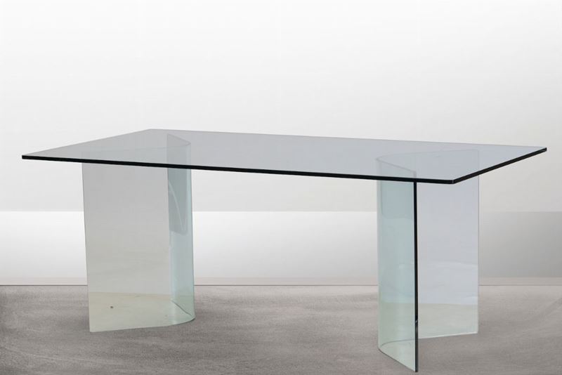 Tavolo con struttura e piano in cristallo.  - Auction Design Lab - Cambi Casa d'Aste