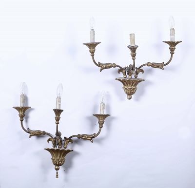 Coppia di Appliques in Legno Intagliato e Dorato, Fine XVIII Secolo
