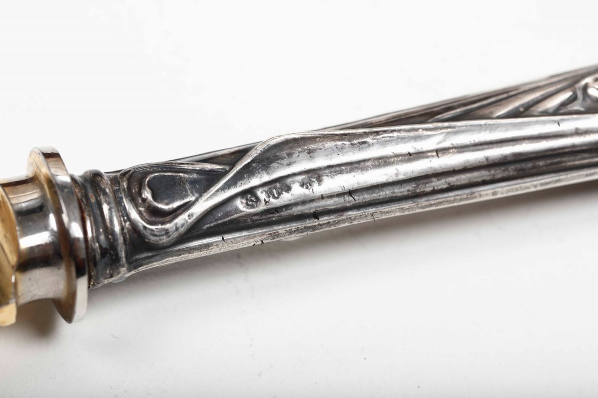 Servizio di Undici Posate da Portata in Argento, Metallo Dorato e Avorio. Germania Inizio XX Seco...