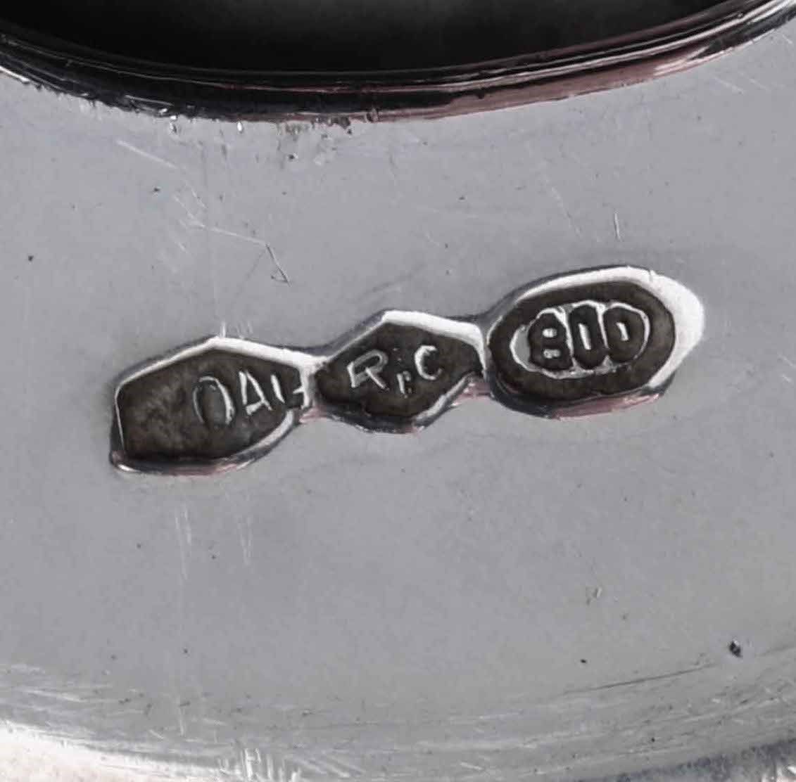 Legumiera in Argento. Argenteria Italiana del XX Secolo. Argentiere Ricci & C. Alessandria