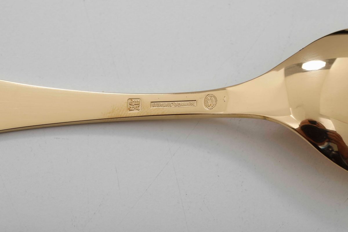 Cucchiaio da Neonato in Argento Dorato. Maison Georg Jensen. Copenaghen XX Secolo