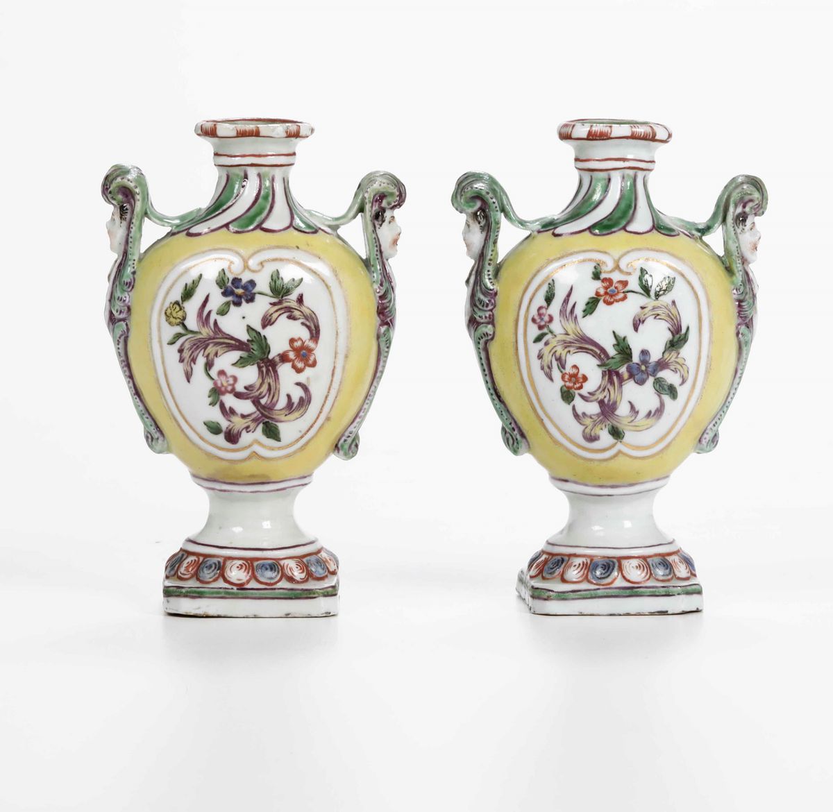 Rara Coppia di Vasetti Doccia, Manifattura Ginori, Verso il 1760