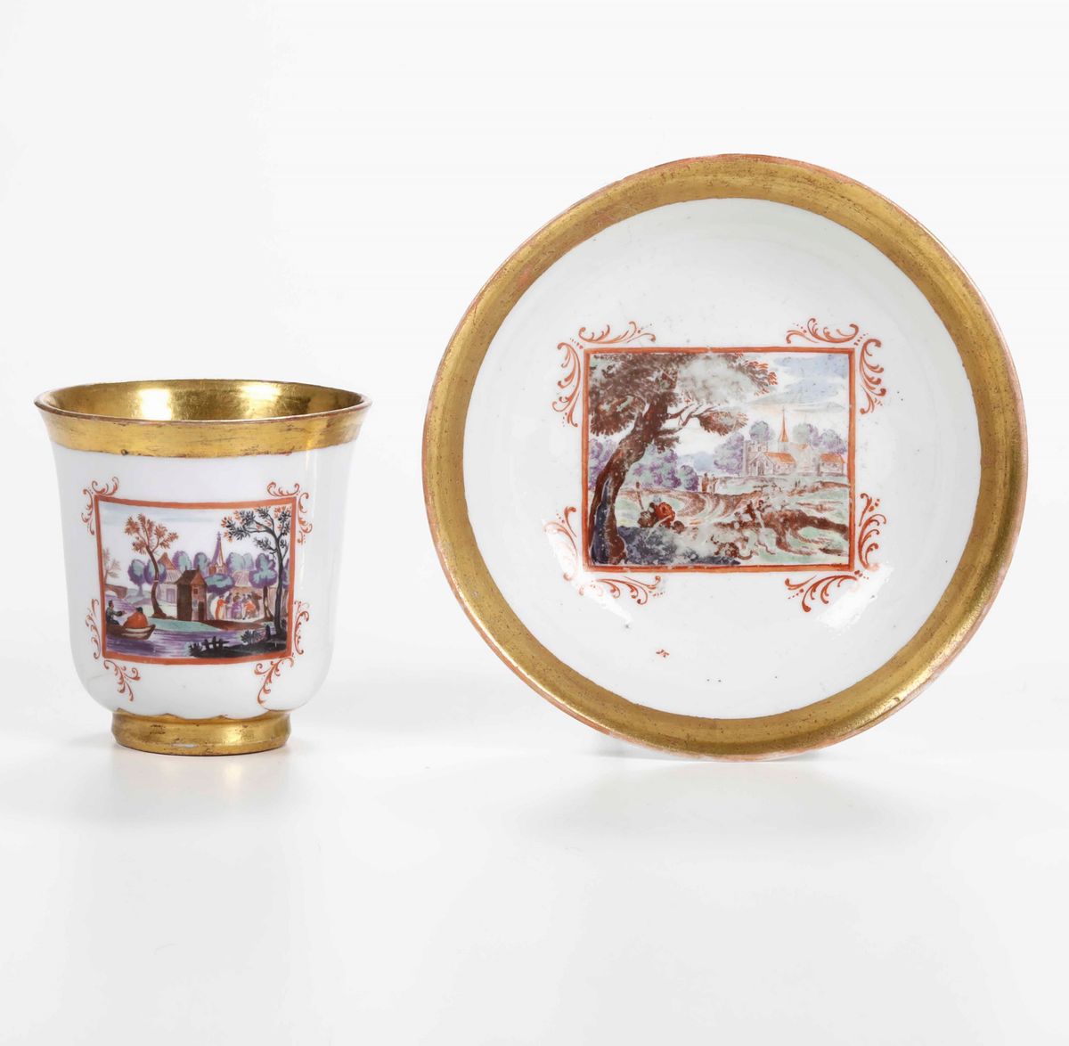 Tazza Stemmata con Piattino Doccia, Manifattura Ginori, 1740-45 Circa Probabilmente Pittura di Ca...