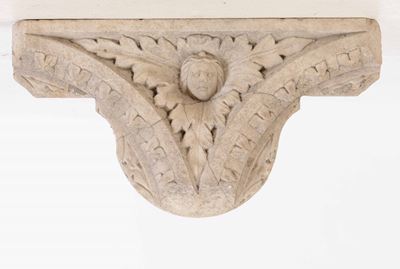 Fregio Architettonico. Marmo Bianco. Scultore Neogotico del XIX Secolo