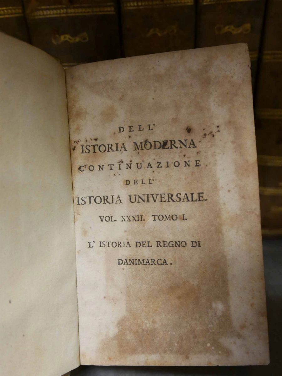 Storia Universale e Moderna. Napoli 1749 e Succ.