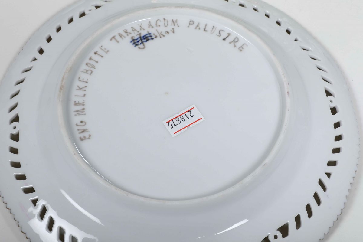 Sei Piatti dal Servizio Flora Danica Danimarca, Manifattura Royal Copenhagen, Fine del XIX - Iniz...